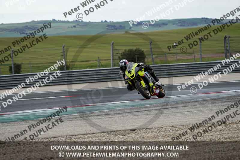 cadwell no limits trackday;cadwell park;cadwell park photographs;cadwell trackday photographs;enduro digital images;event digital images;eventdigitalimages;navarra;no limits trackdays;peter wileman photography;racing digital images;trackday digital images;trackday photos